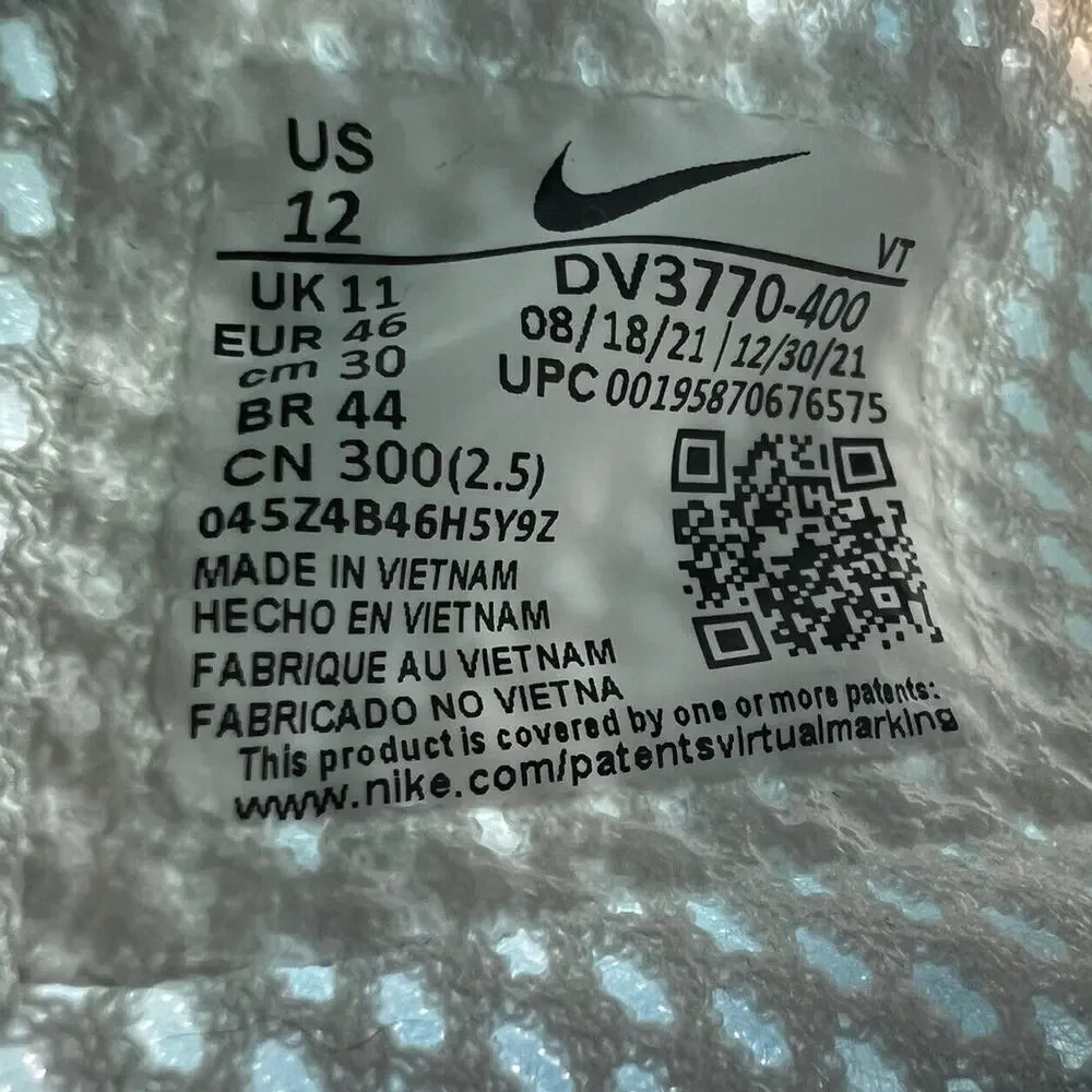 Nike Blue Hello Kitty Men's Shoes - Picture 8 of 8